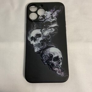 New iPhone 13 Pro case with skulls